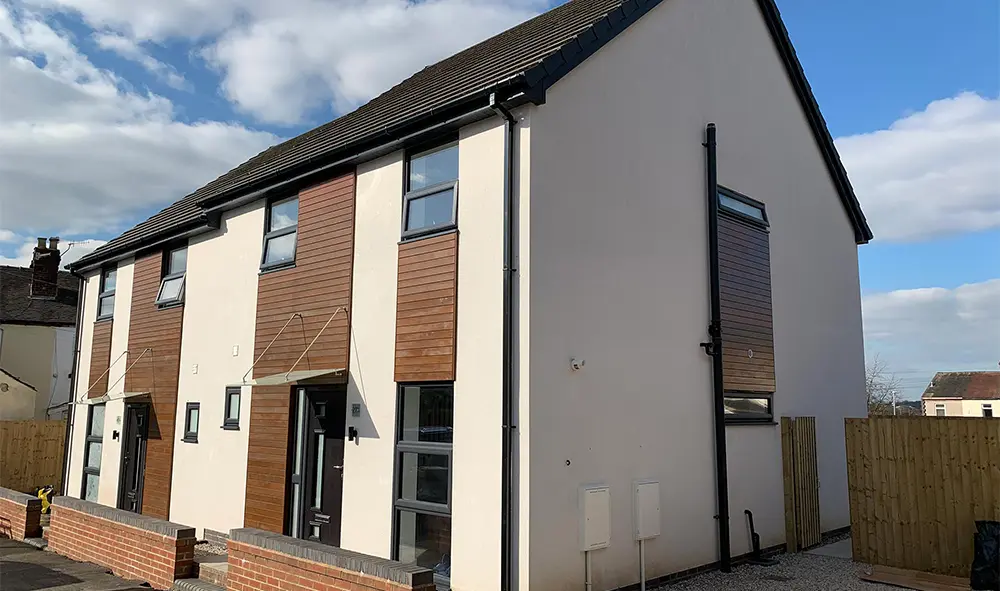 New build, semi-detached houses