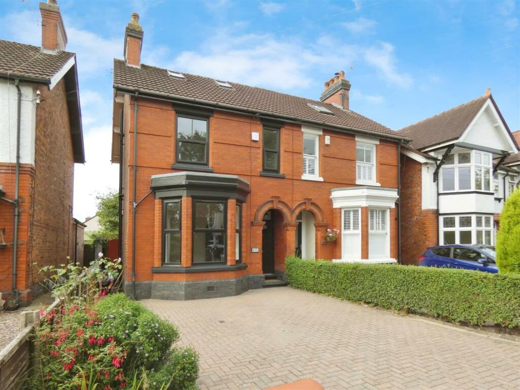 Sandbach- Renovation
